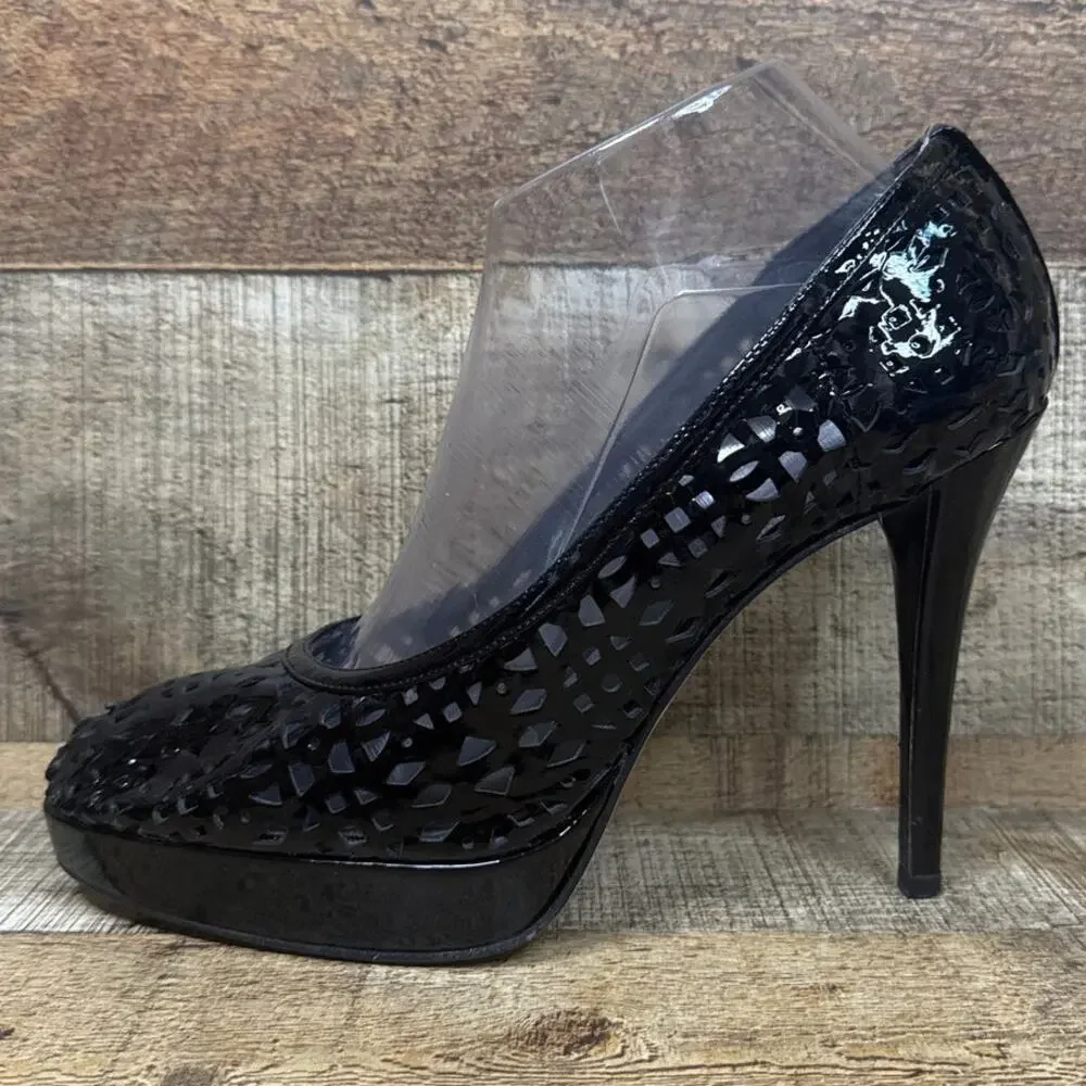Stuart Weitzman Black Patent Leather Laser Cut Perforated Stiletto Heels Size 9
